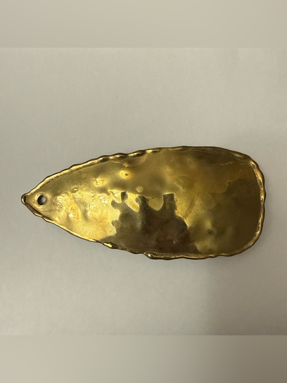 Signed VNTG 70’s hammered brass leaf belt buckle signed by artist Bowie Boynton